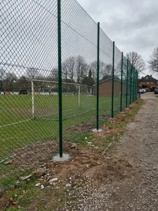 Ballfangzaun in Ottweiler - fachgerechte Ausführung vor Ort