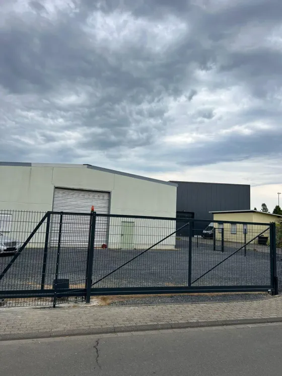 Industriezaun in Ottweiler - fachgerechte Ausführung vor Ort