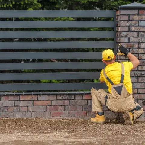 Zaunreparatur in Saarland - fachgerechte Ausführung vor Ort